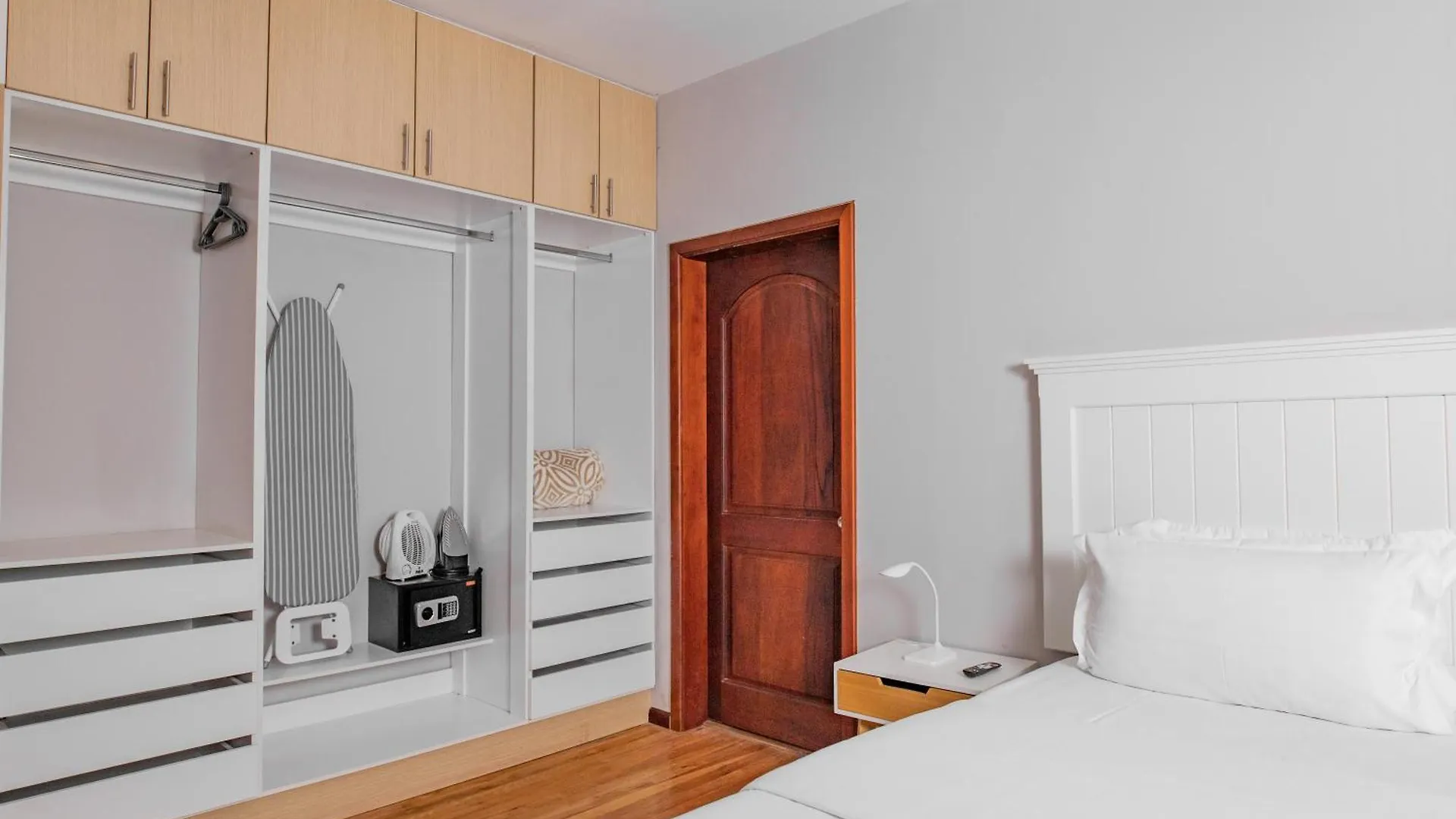 Santa Lucia Suites - Barranco Cuenca