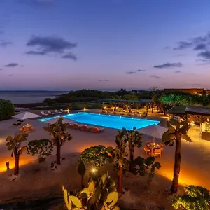 https://finch-bay-eco-hotel.puertoayorahotels.com